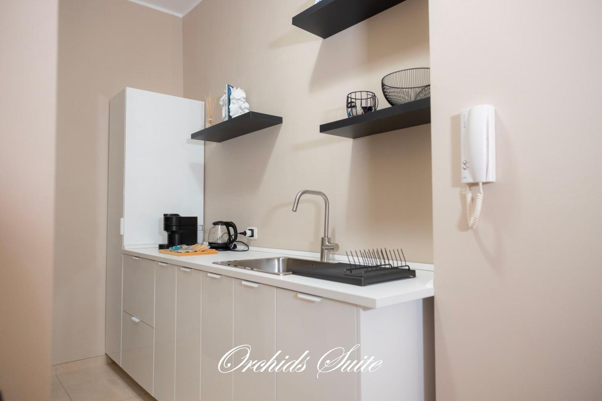 Orchids Suite Bari Luaran gambar